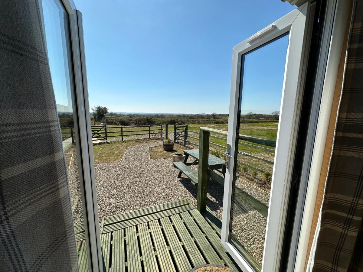 Stags Hide Hotell Minwear Exteriör bild